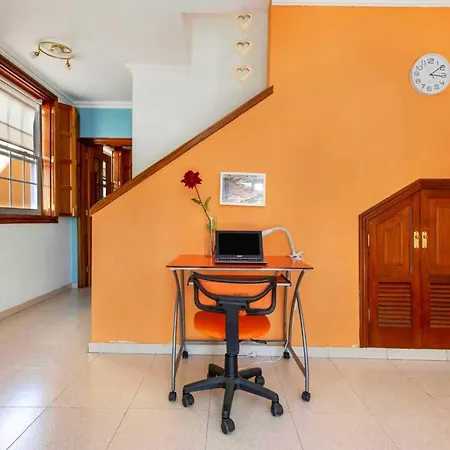 Casa Golfin - Mediterranean-style House In Tenerifes Sunny South بيت للعطل