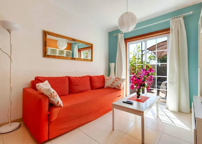Casa Golfin - Mediterranean-style House In Tenerifes Sunny South بيت للعطل