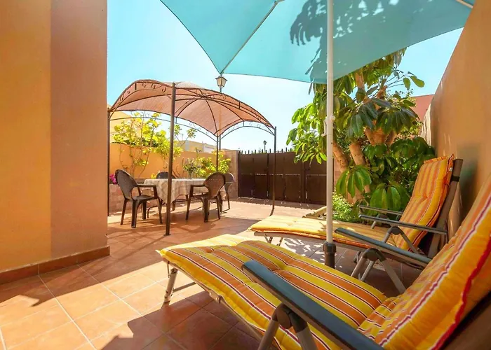 Casa Golfin - Mediterranean-style House In Tenerifes Sunny South بيت للعطل