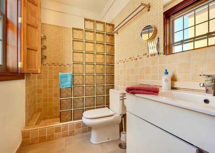 Casa Golfin - Mediterranean-style House In Tenerifes Sunny South أرونا